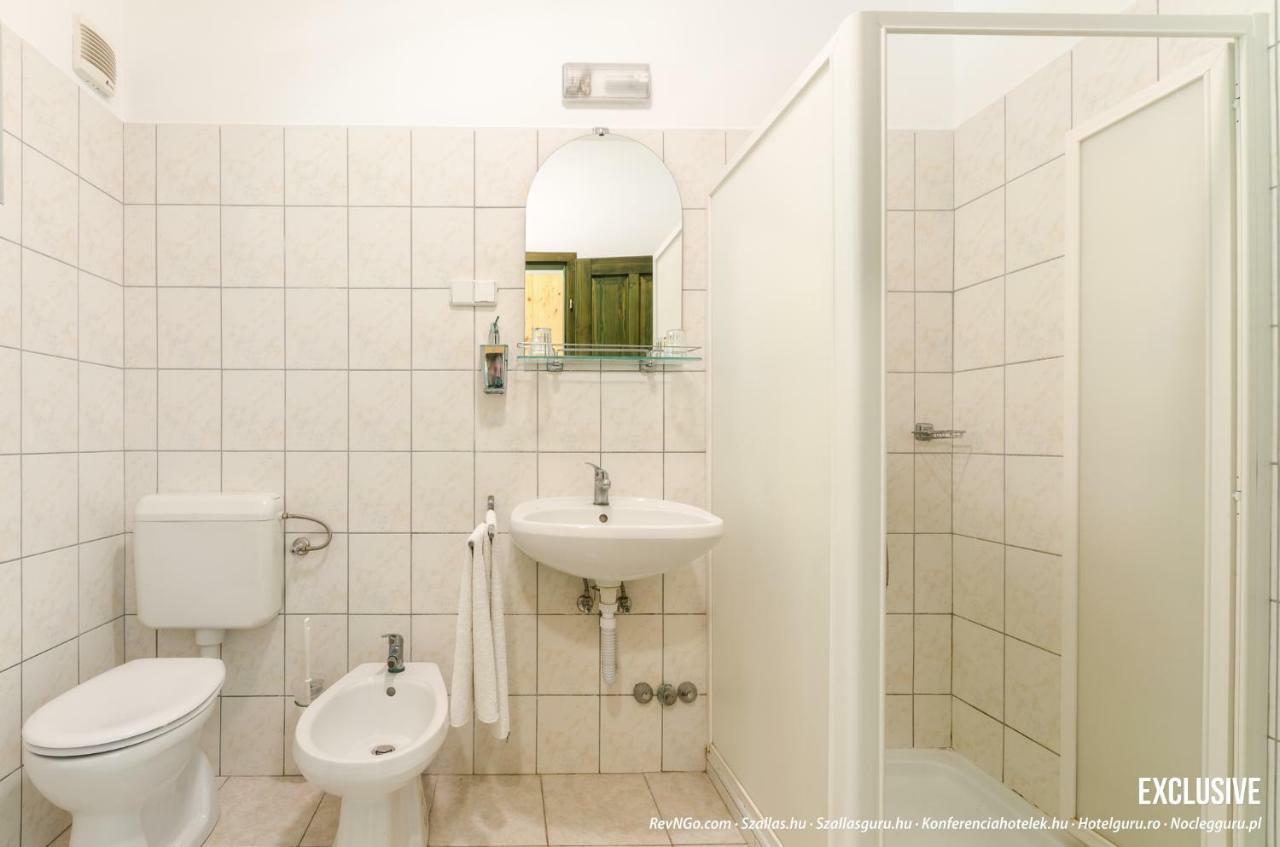 Sipito Pihenopark Pilis Ngoại thất bức ảnh